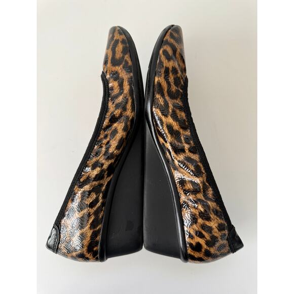 Anne Klein Women's W9 Leopard Print Ballet Wedge Flats Comfort Slip-On Shoes - Picture 5 of 7